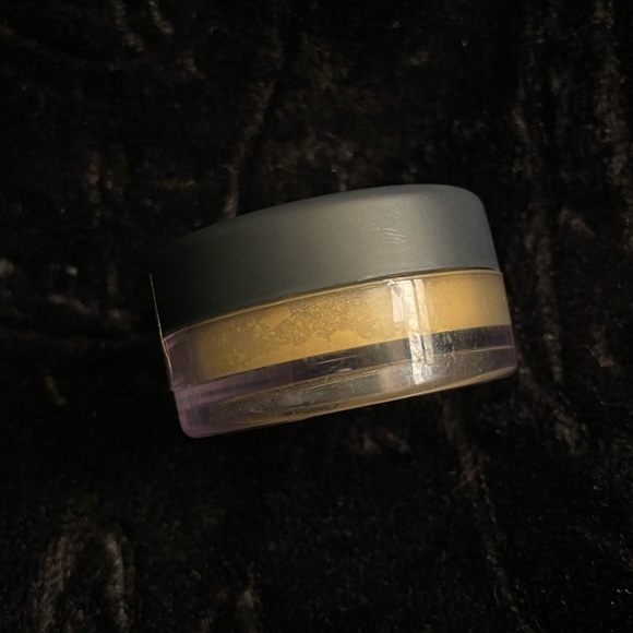 bareMinerals Glimpse Eyeshadow in “Alleycat” (Brand New!) 🌟 - Picture 3 of 5